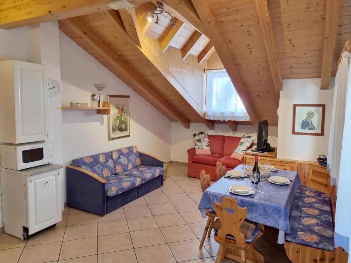 Apartamento Ciapia Campitello di Fassa Exterior foto